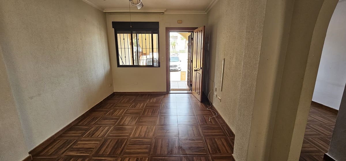 2 quarto Apartamento para venda em Torrevieja com piscina - 189 000 € (Ref: 10154845)