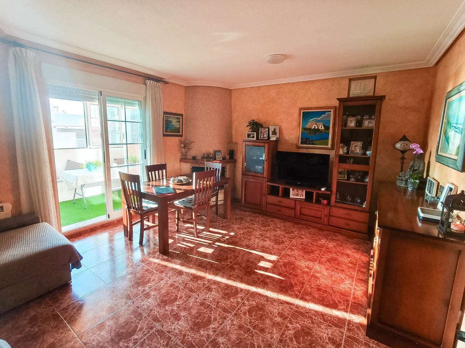2 soveværelse Lejlighed til salg i Torrevieja med garage - € 210.000 (Ref: 10159184)