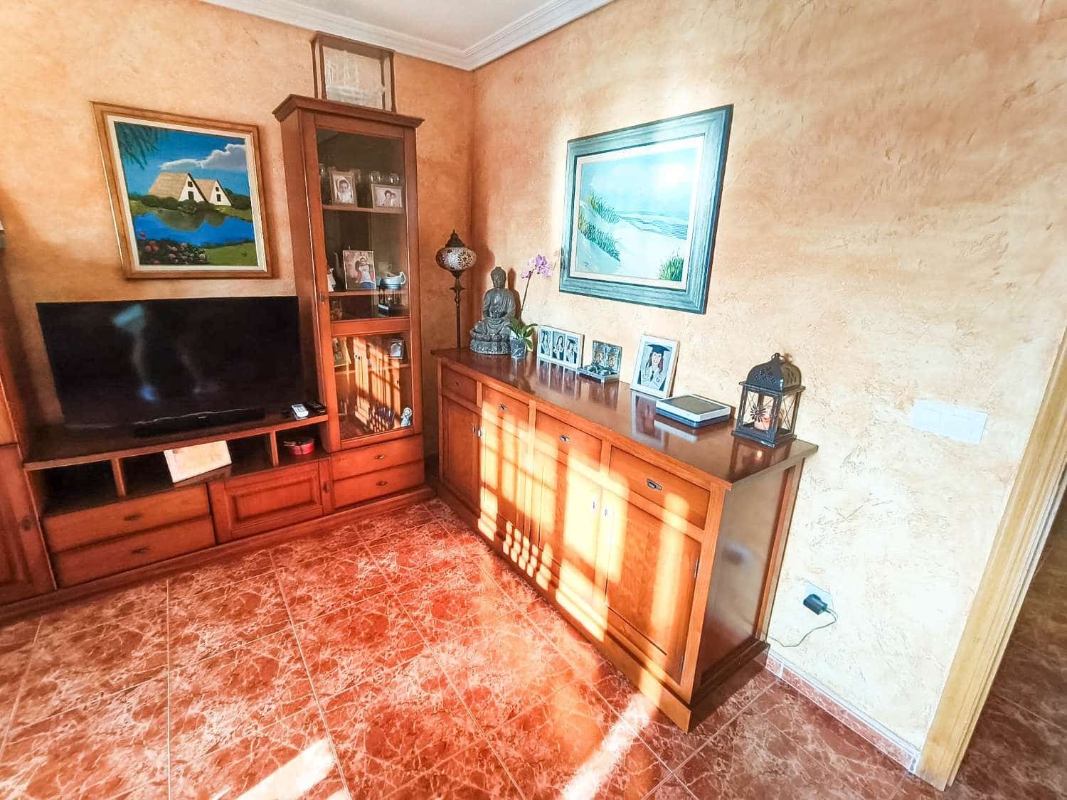 2 soveværelse Lejlighed til salg i Torrevieja med garage - € 210.000 (Ref: 10159184)