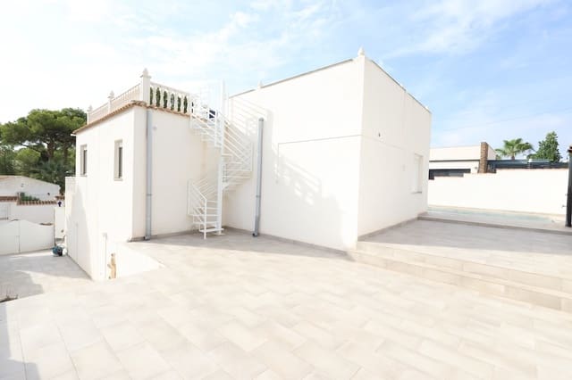 5 soveværelse Villa til salg i Los Balcones med swimmingpool garage - € 599.000 (Ref: 10164718)