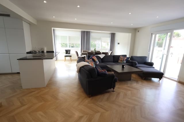 5 soveværelse Villa til salg i Los Balcones med swimmingpool garage - € 599.000 (Ref: 10164718)