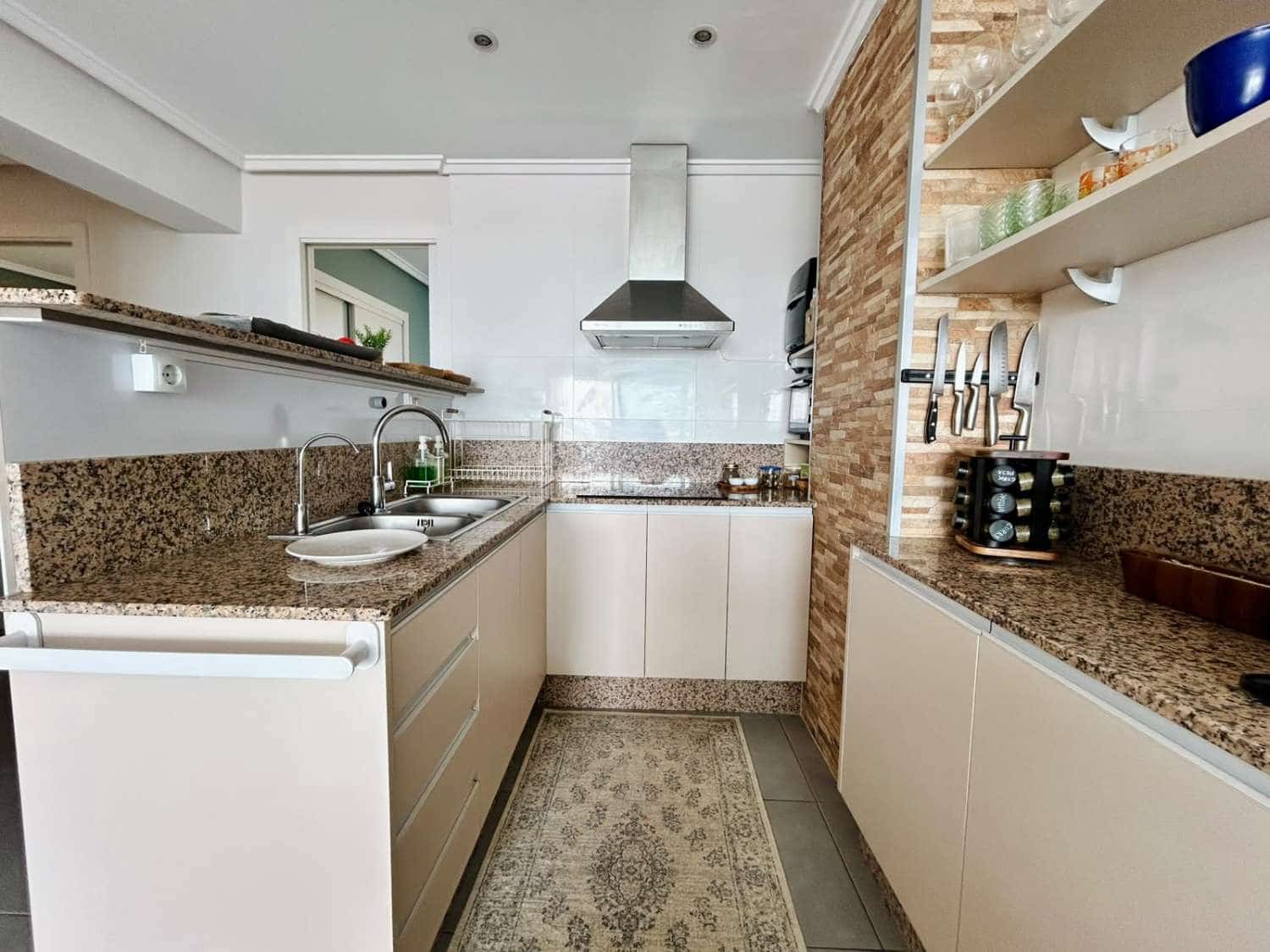 3 chambre Appartement à vendre à Torrevieja avec piscine - 279 000 € (Ref: 10164721)