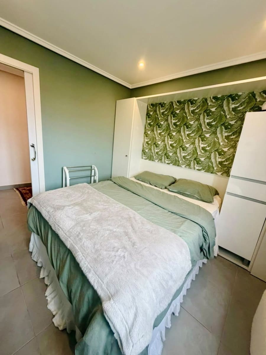 3 chambre Appartement à vendre à Torrevieja avec piscine - 279 000 € (Ref: 10164721)