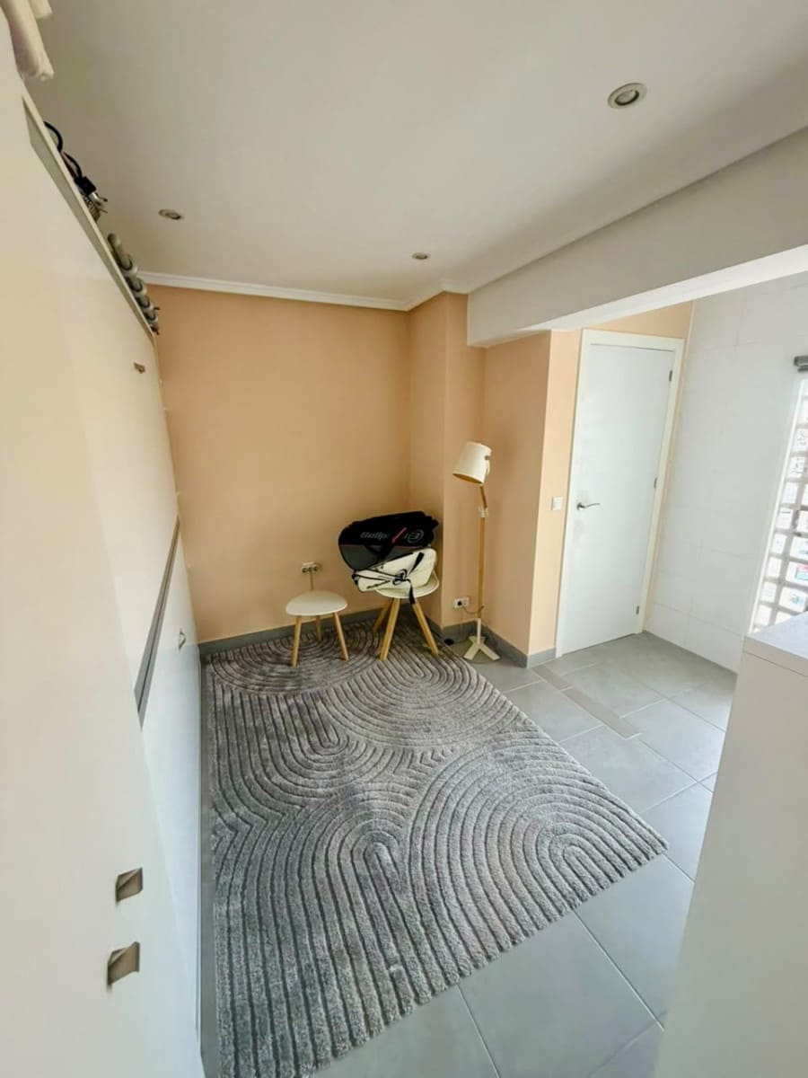 3 chambre Appartement à vendre à Torrevieja avec piscine - 279 000 € (Ref: 10164721)