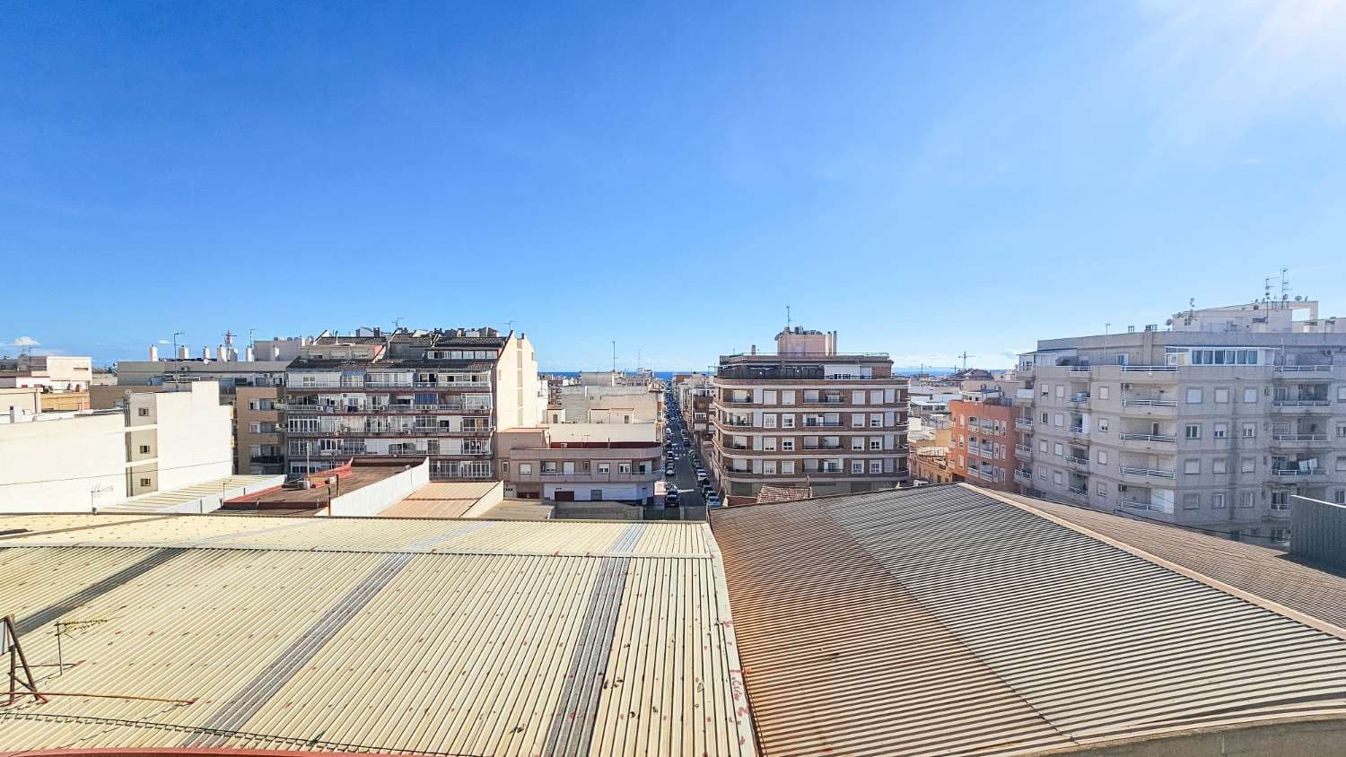 2 soveværelse Lejlighed til salg i Torrevieja med swimmingpool - € 130.000 (Ref: 10168306)