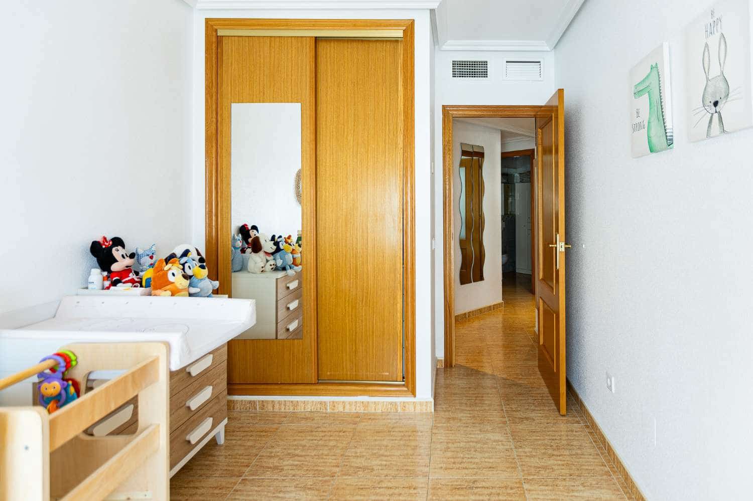 2 Zimmer Apartment zu verkaufen in Catral mit Garage - 129.900 € (Ref: 10171111)