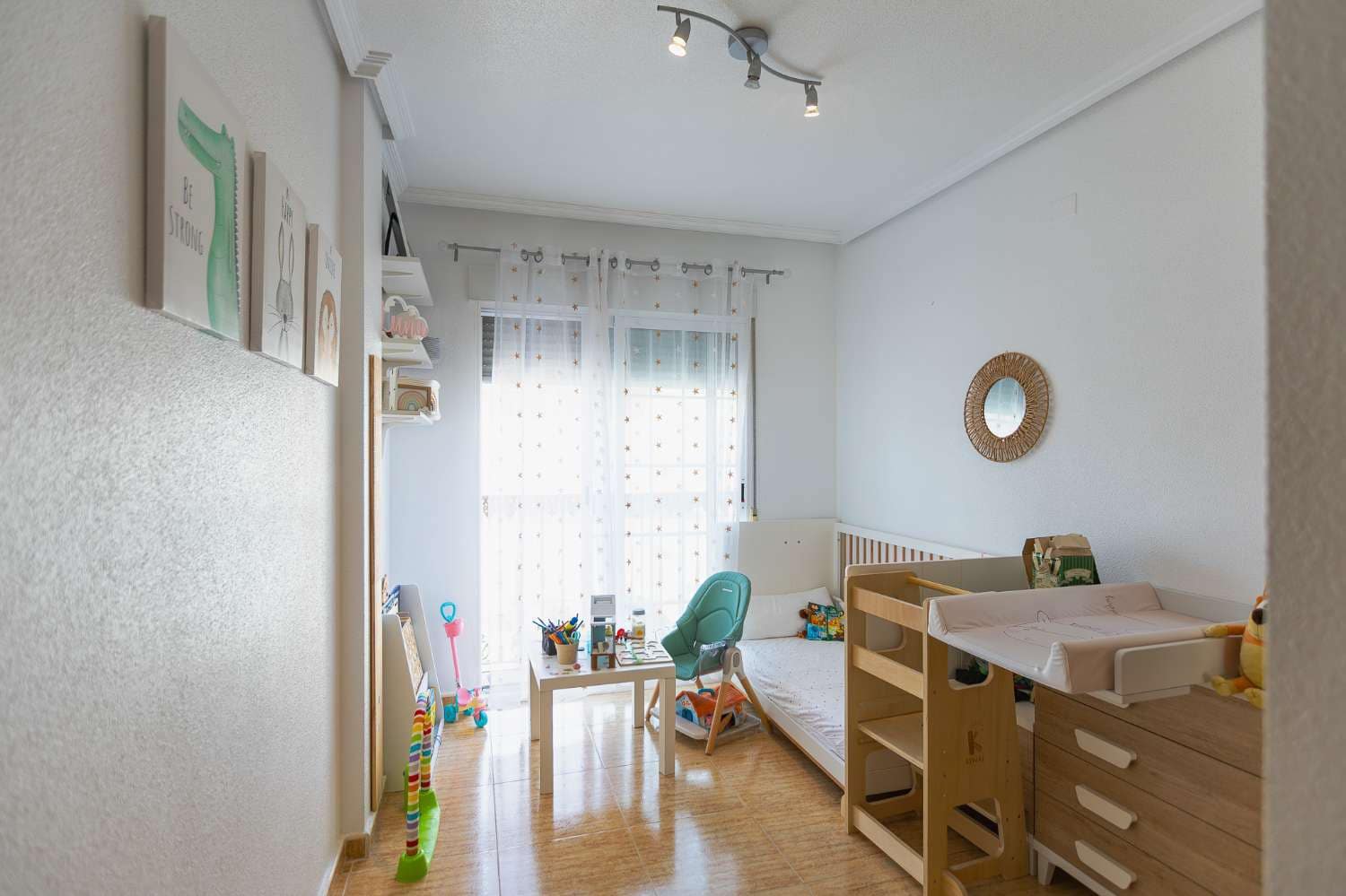 2 Zimmer Apartment zu verkaufen in Catral mit Garage - 129.900 € (Ref: 10171111)