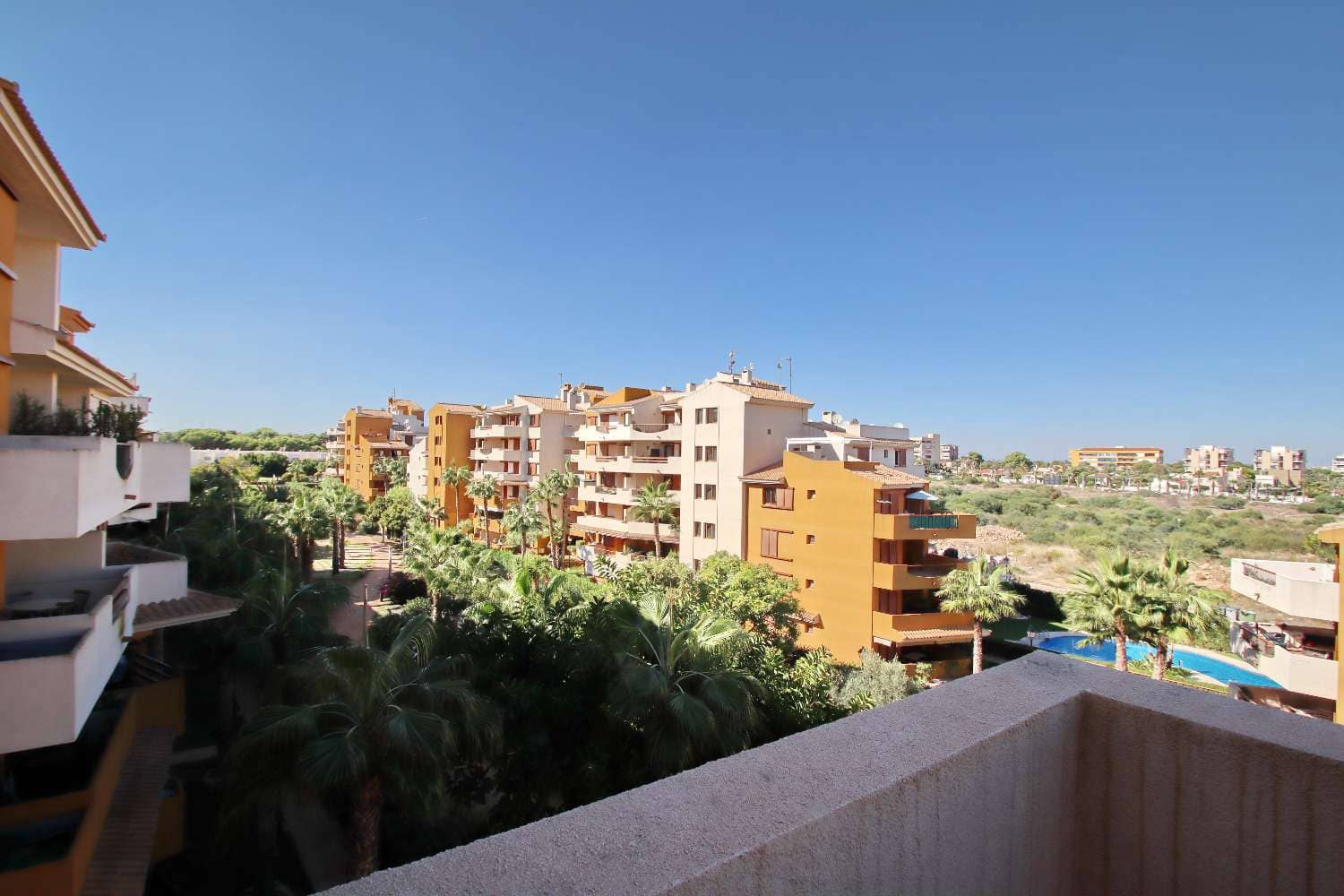 3 chambre Appartement à vendre à Orihuela Costa avec piscine garage - 399 000 € (Ref: 10176897)