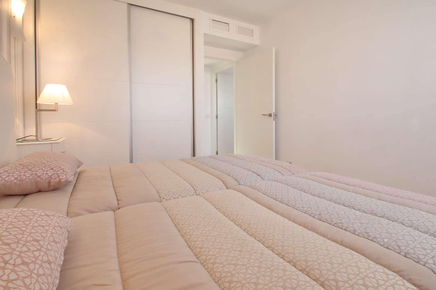 3 chambre Appartement à vendre à Orihuela Costa avec piscine garage - 399 000 € (Ref: 10176897)