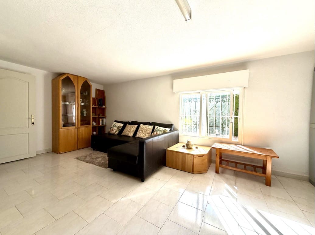 4 slaapkamer Villa te koop in Ciudad Quesada met zwembad garage - € 690.000 (Ref: 10179966)