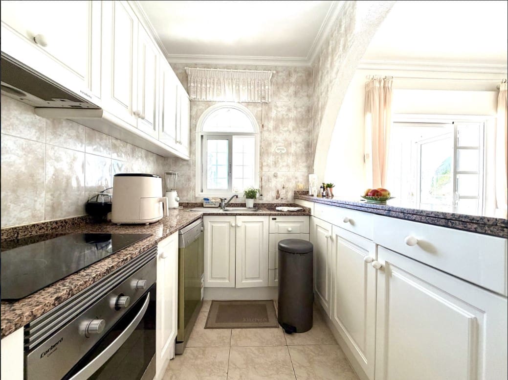 4 slaapkamer Villa te koop in Ciudad Quesada met zwembad garage - € 690.000 (Ref: 10179966)