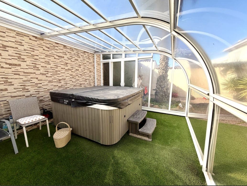 4 slaapkamer Villa te koop in Ciudad Quesada met zwembad garage - € 690.000 (Ref: 10179966)