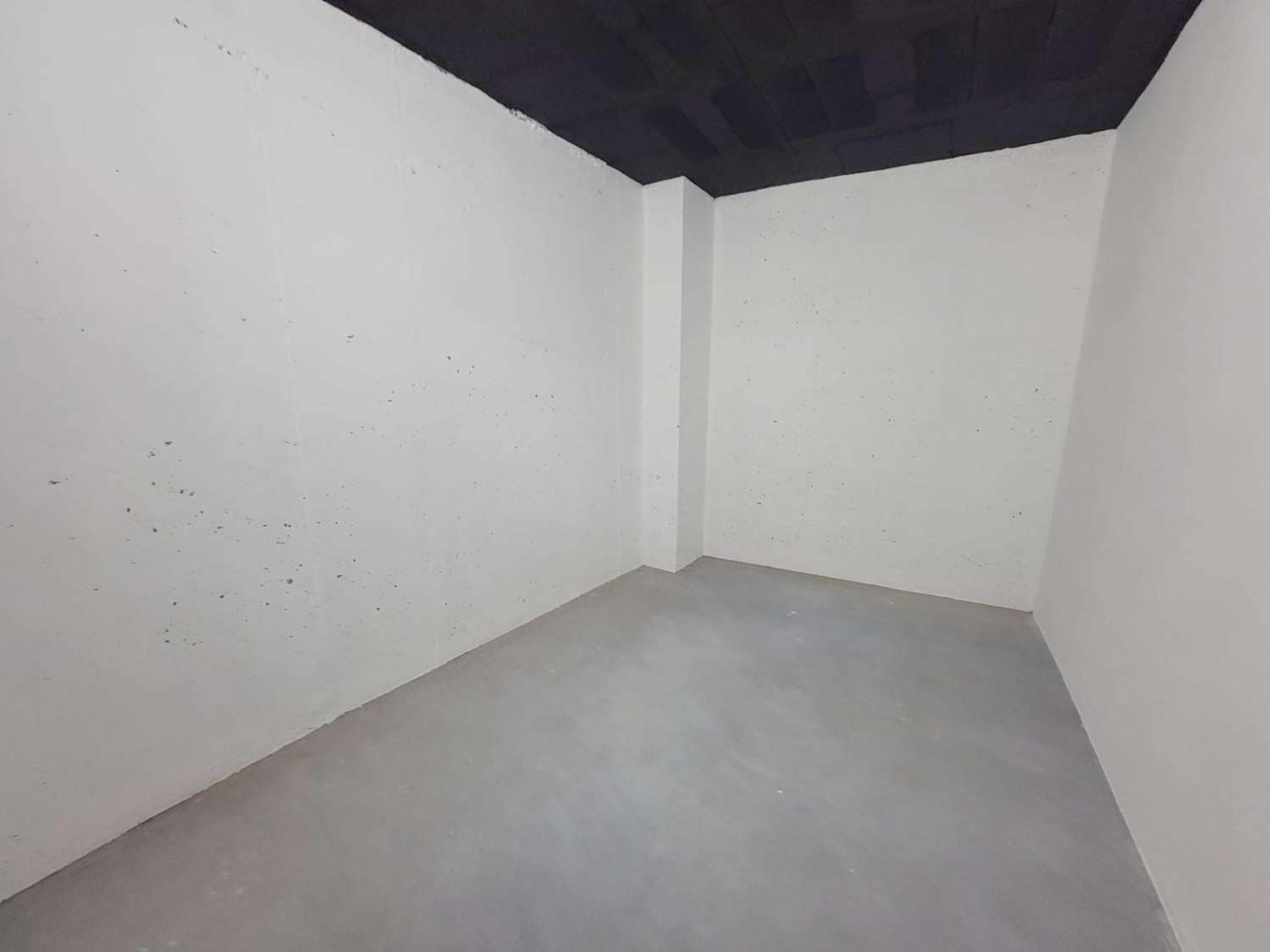 3 sypialnia Apartament na sprzedaż w Torrevieja z basenem garażem - 399 000 € (Ref: 10179968)