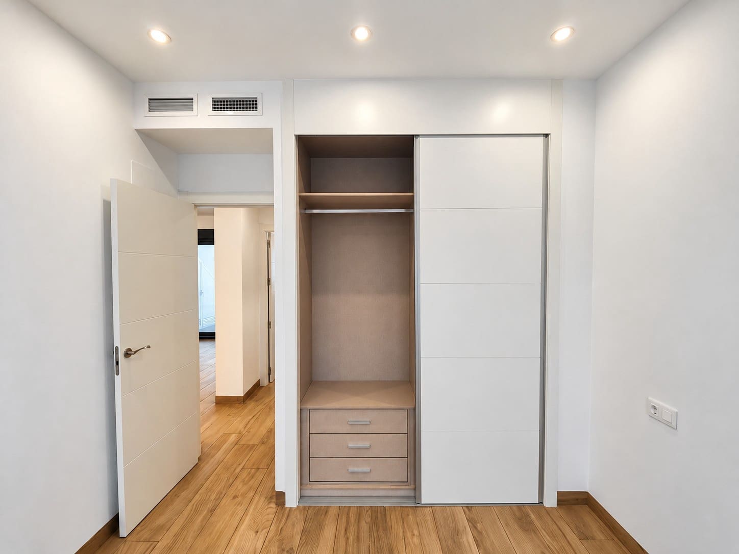 2 soveværelse Lejlighed til salg i Torrevieja med swimmingpool garage - € 359.990 (Ref: 10179969)