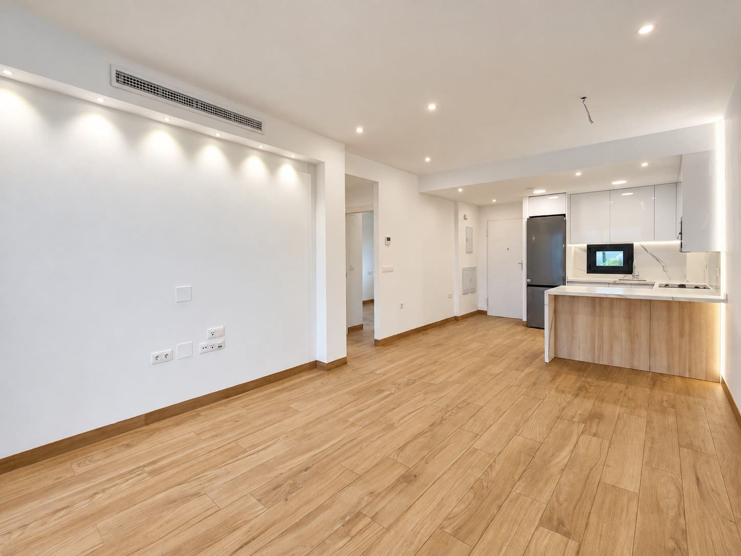 2 soveværelse Lejlighed til salg i Torrevieja med swimmingpool garage - € 359.990 (Ref: 10179969)