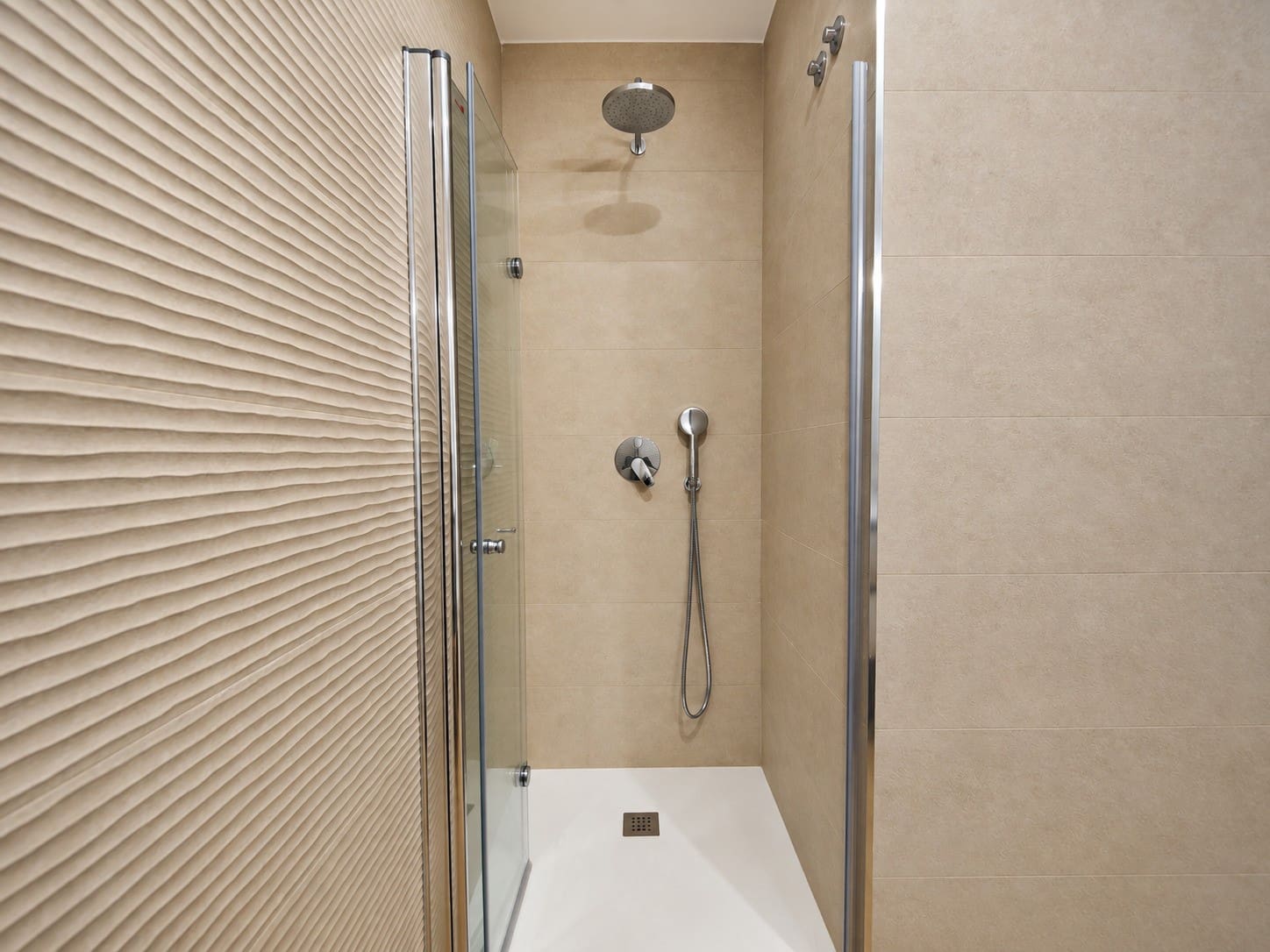 2 soveværelse Lejlighed til salg i Torrevieja med swimmingpool garage - € 359.990 (Ref: 10179969)
