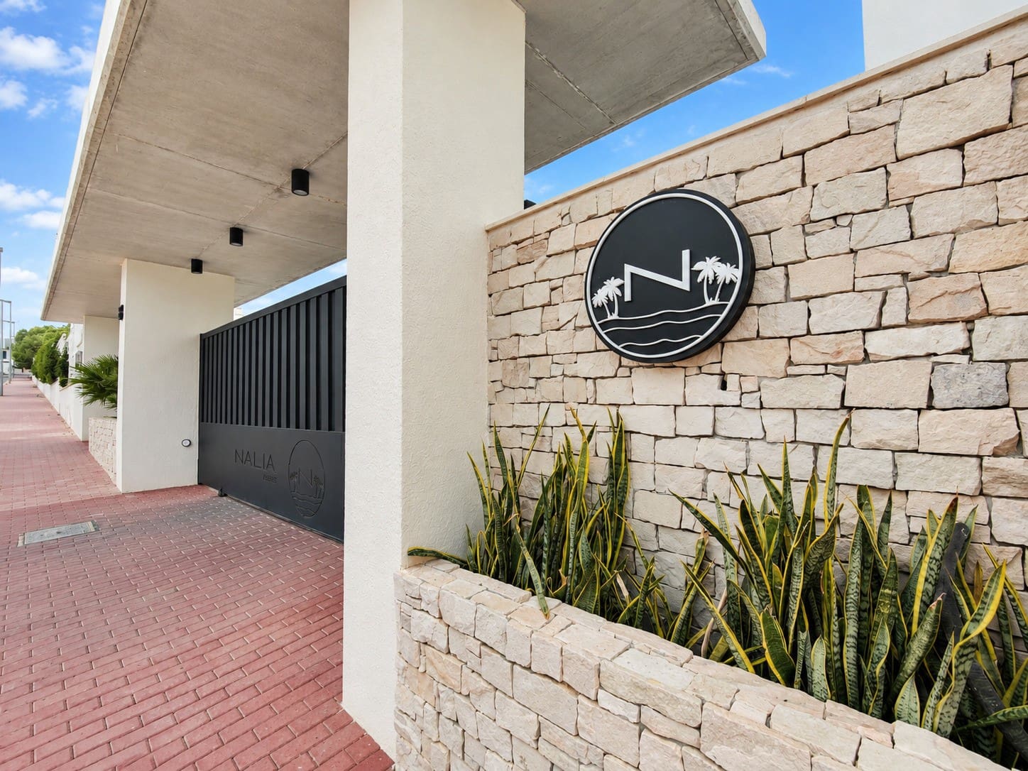 2 soveværelse Lejlighed til salg i Torrevieja med swimmingpool garage - € 359.990 (Ref: 10179969)