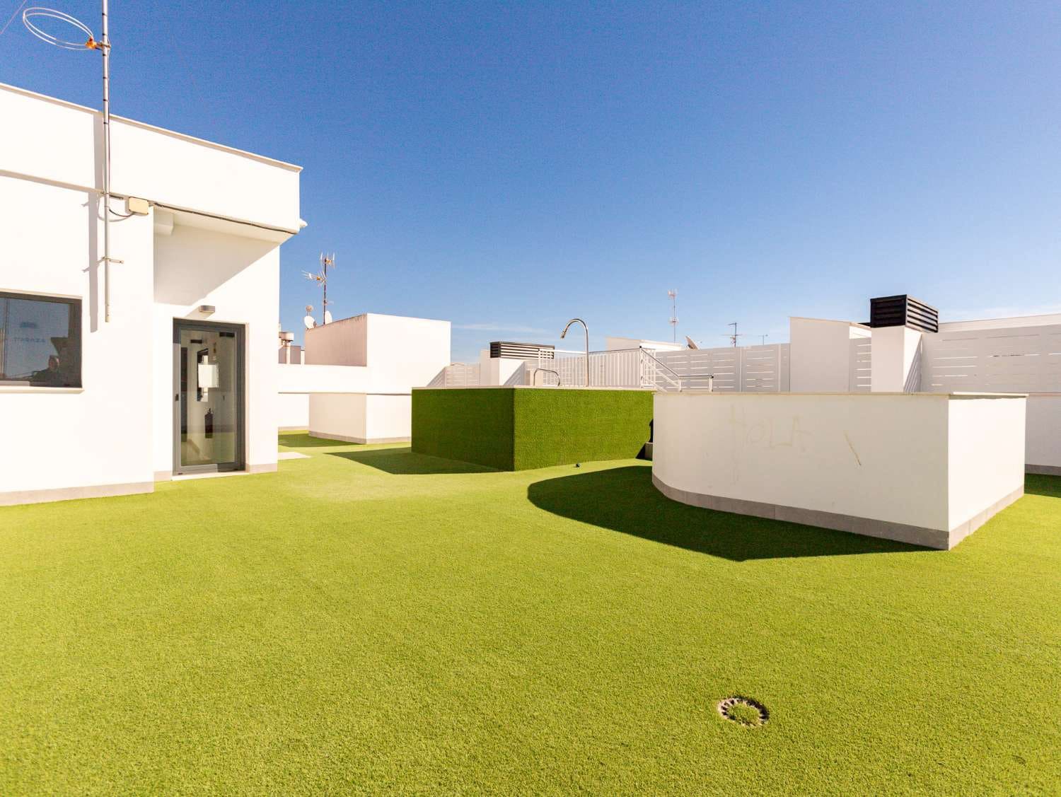 3 soveværelse Lejlighed til salg i Torrevieja med swimmingpool garage - € 379.000 (Ref: 10182722)