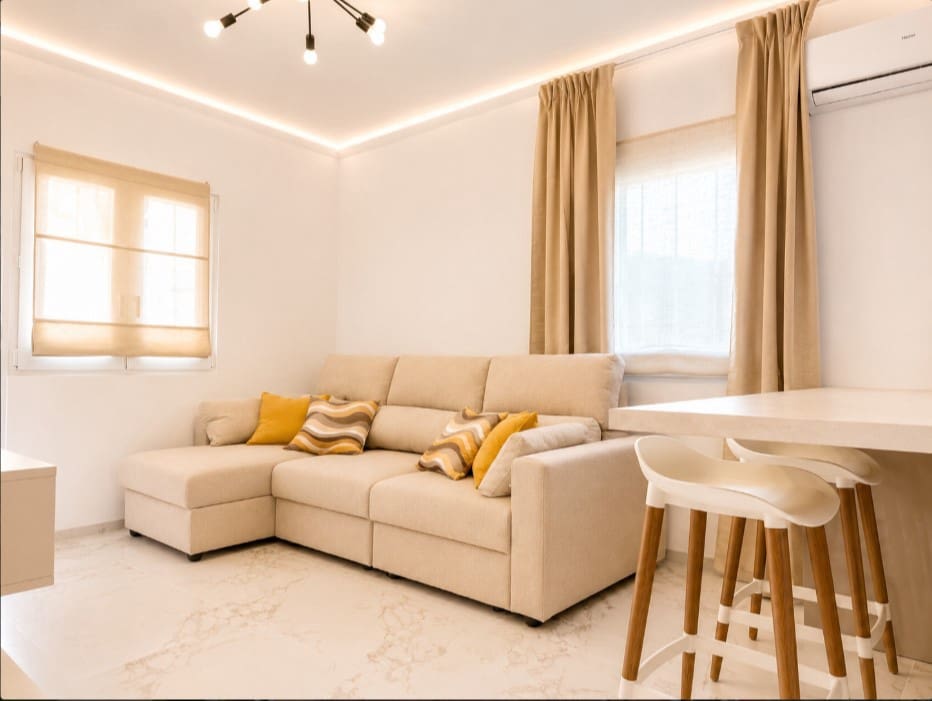 Apartamento de 2 habitaciones en Los Balcones en venta con piscina - 185.000 € (Ref: 10184202)