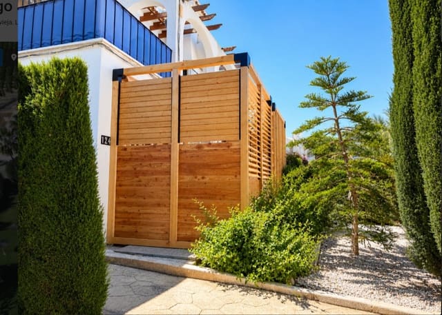 Apartamento de 2 habitaciones en Los Balcones en venta con piscina - 185.000 € (Ref: 10184202)