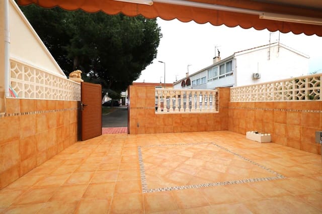 3 sovrum Bungalow till salu i Playa de los Náufragos, Torrevieja - 196 000 € (Ref: 3745530)