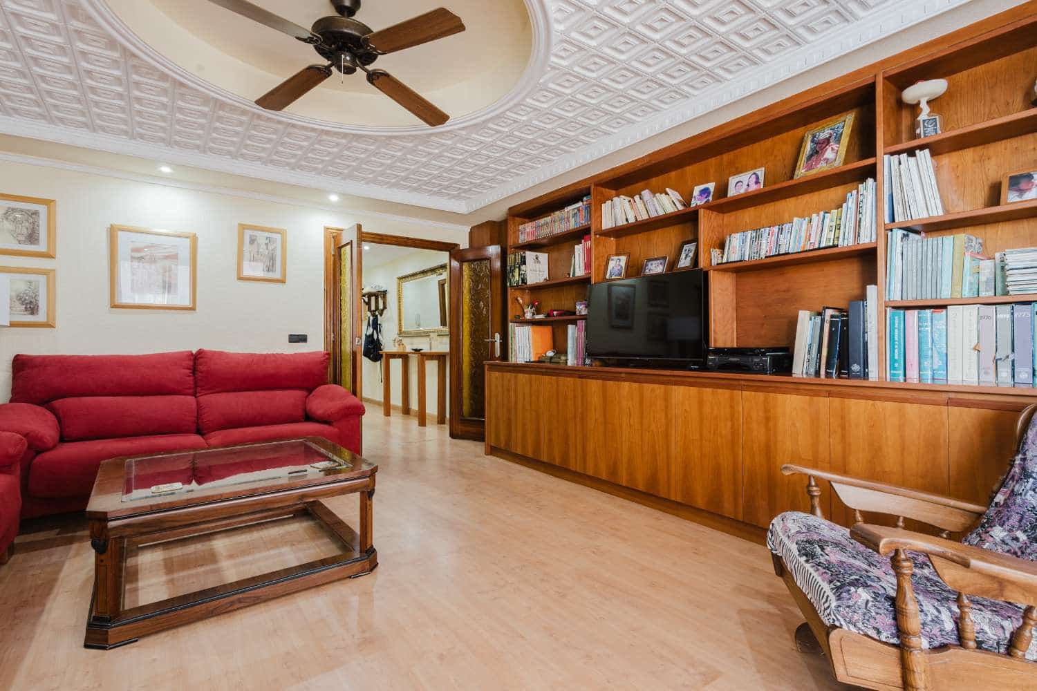 3 Zimmer Apartment zu verkaufen in Torrevieja mit Pool - 249.500 € (Ref: 3745540)