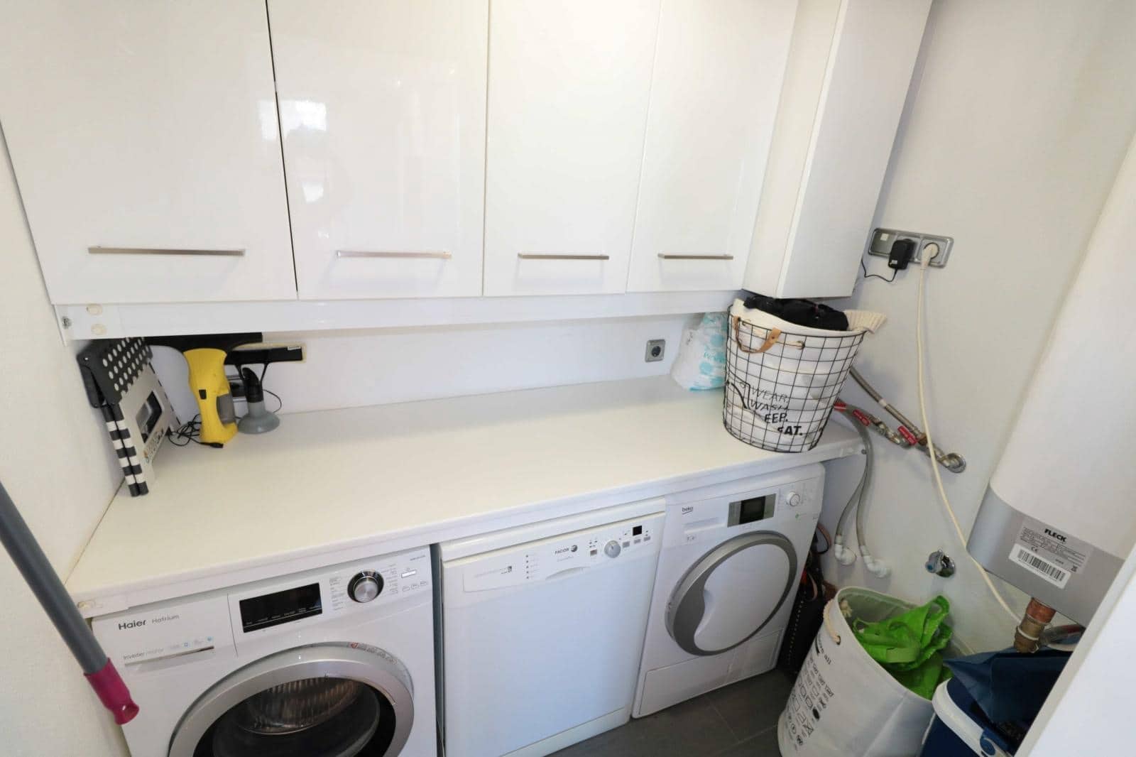 2 camera da letto Appartamento sulla Spiaggia in vendita in Torrevieja con piscina - 350.000 € (Rif: 8207203)