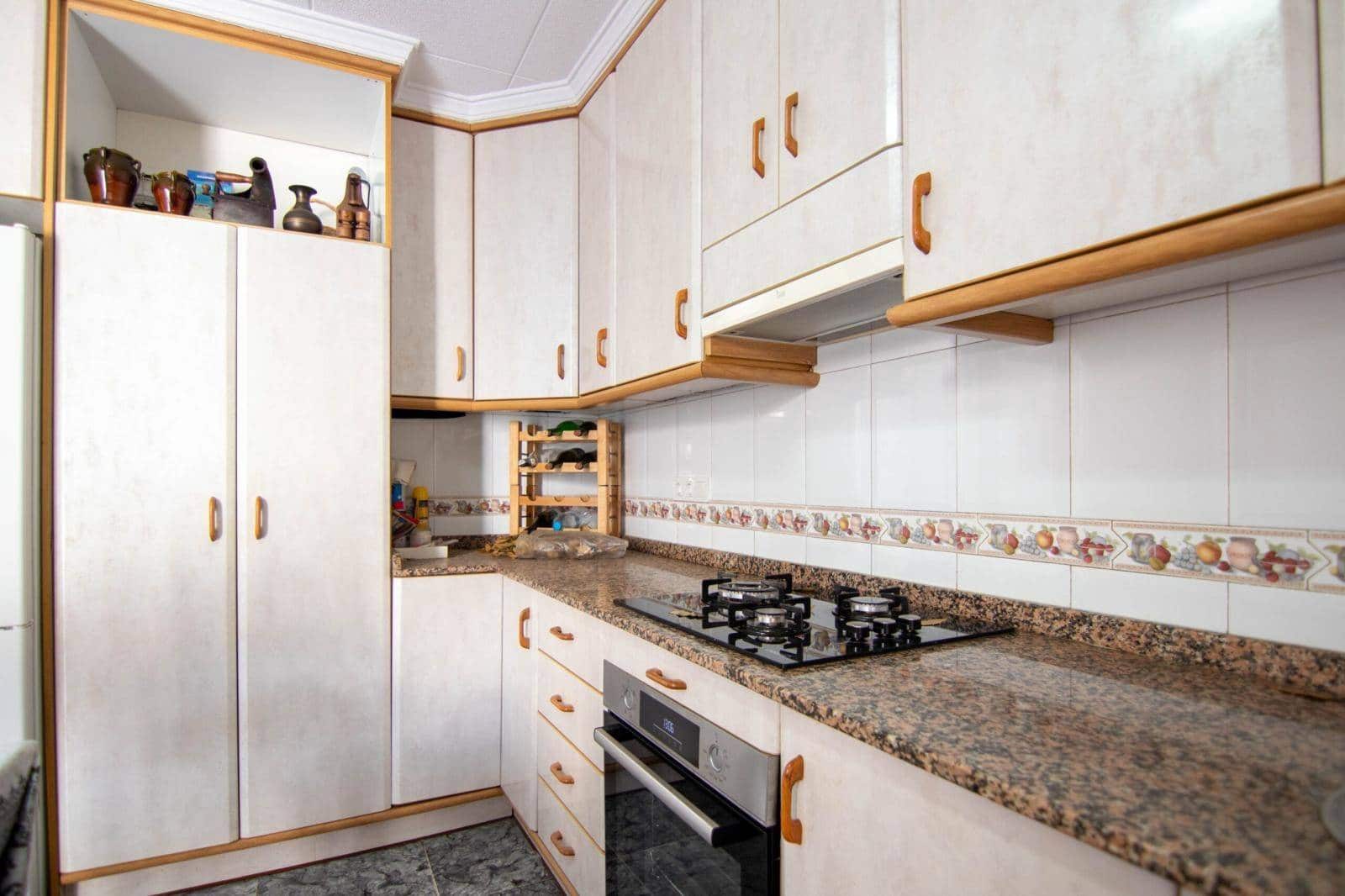 4 soveværelse Rækkehus til salg i Torrevieja - € 255.000 (Ref: 8207221)