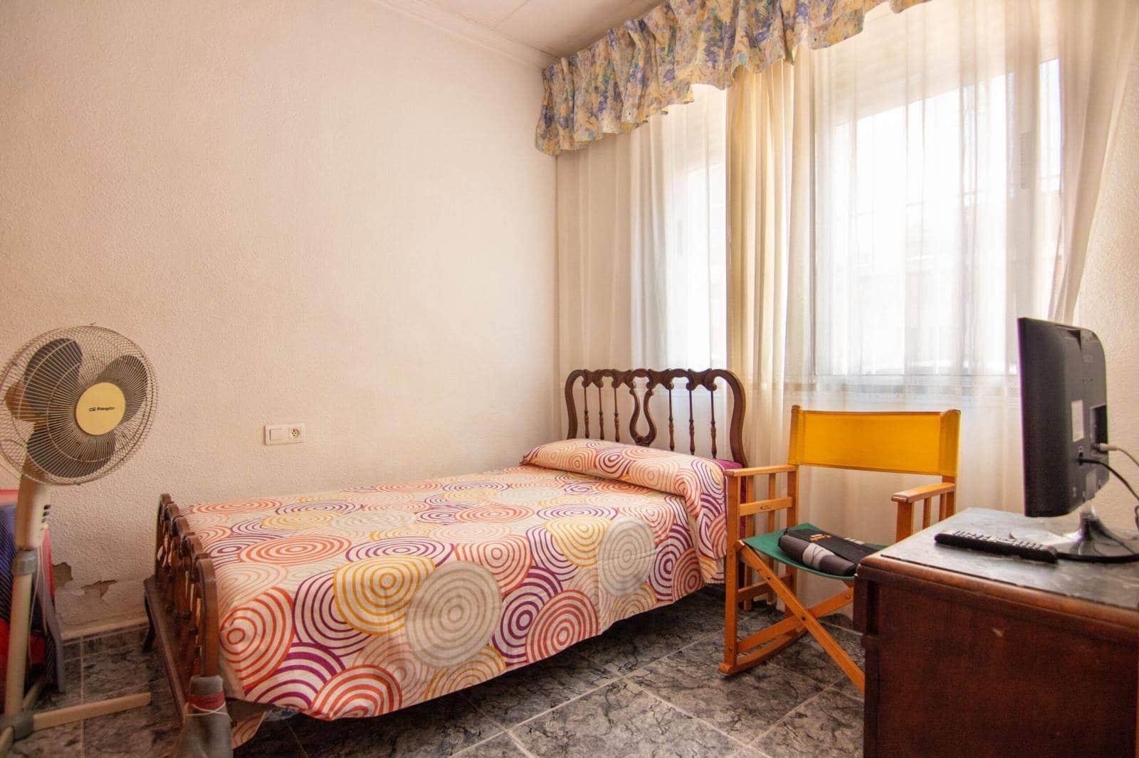 4 soveværelse Rækkehus til salg i Torrevieja - € 255.000 (Ref: 8207221)