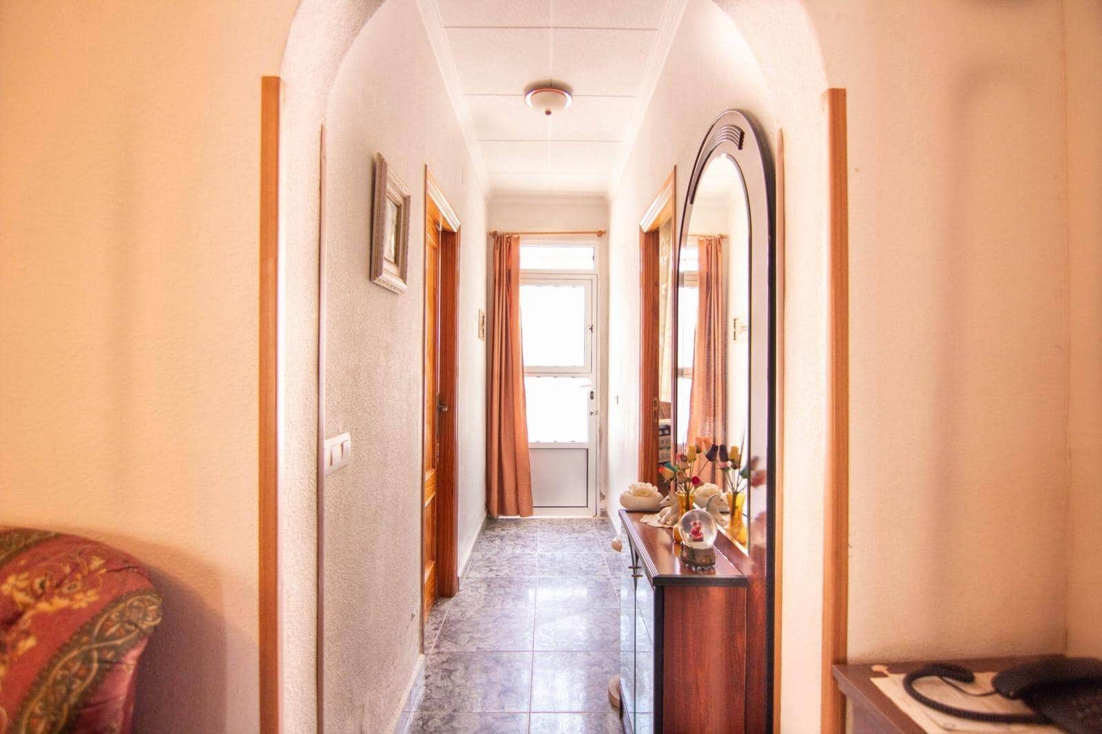 4 soveværelse Rækkehus til salg i Torrevieja - € 255.000 (Ref: 8207221)