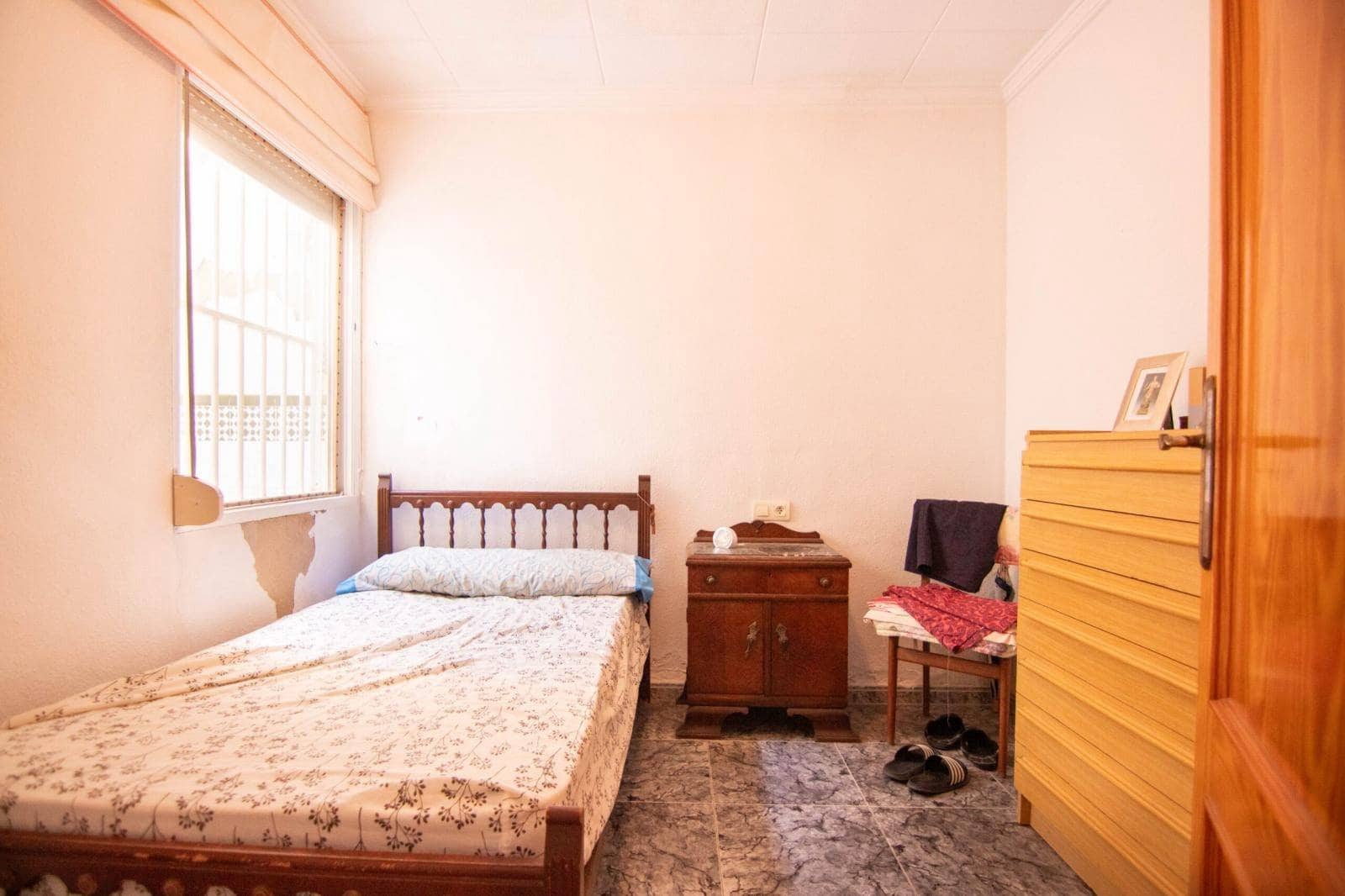 4 soveværelse Rækkehus til salg i Torrevieja - € 255.000 (Ref: 8207221)