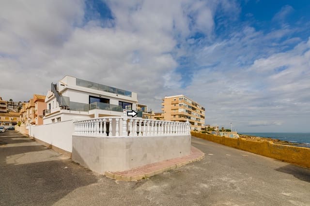 4 sypialnia Willa na sprzedaż w La Mata, Torrevieja z basenem - 990 000 € (Ref: 8207269)