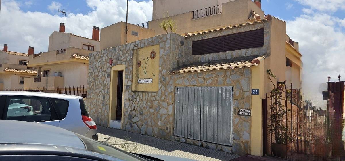 3 soverom Bungalow til salgs i Orihuela Costa med svømmebasseng - € 299 000 (Ref: 8207287)