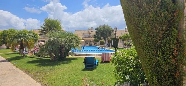 3 soverom Bungalow til salgs i La Zenia, Orihuela med svømmebasseng - € 299 000 (Ref: 8207287)