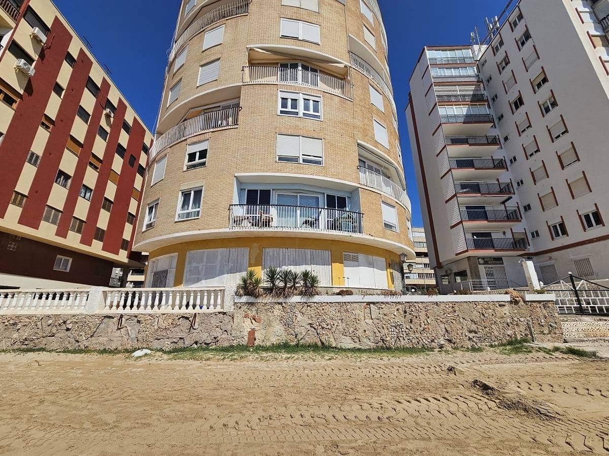 Erhverv til salg i Torrevieja - € 465.000 (Ref: 8207326)