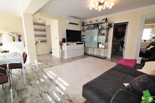 3 sypialnia Apartament przy plaży na sprzedaż w Playa de los Náufragos, Torrevieja - 240 000 € (Ref: 8207346)