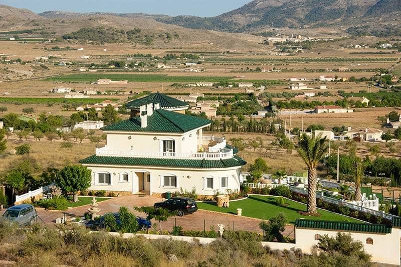 5 makuuhuone Huvila myytävänä paikassa Hondon de las Nieves mukana uima-altaan - 1 799 000 € (Ref: 8207371)