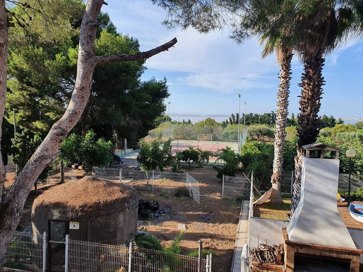6 soveværelse Villa til salg i Torrevieja med swimmingpool - € 690.000 (Ref: 8207391)