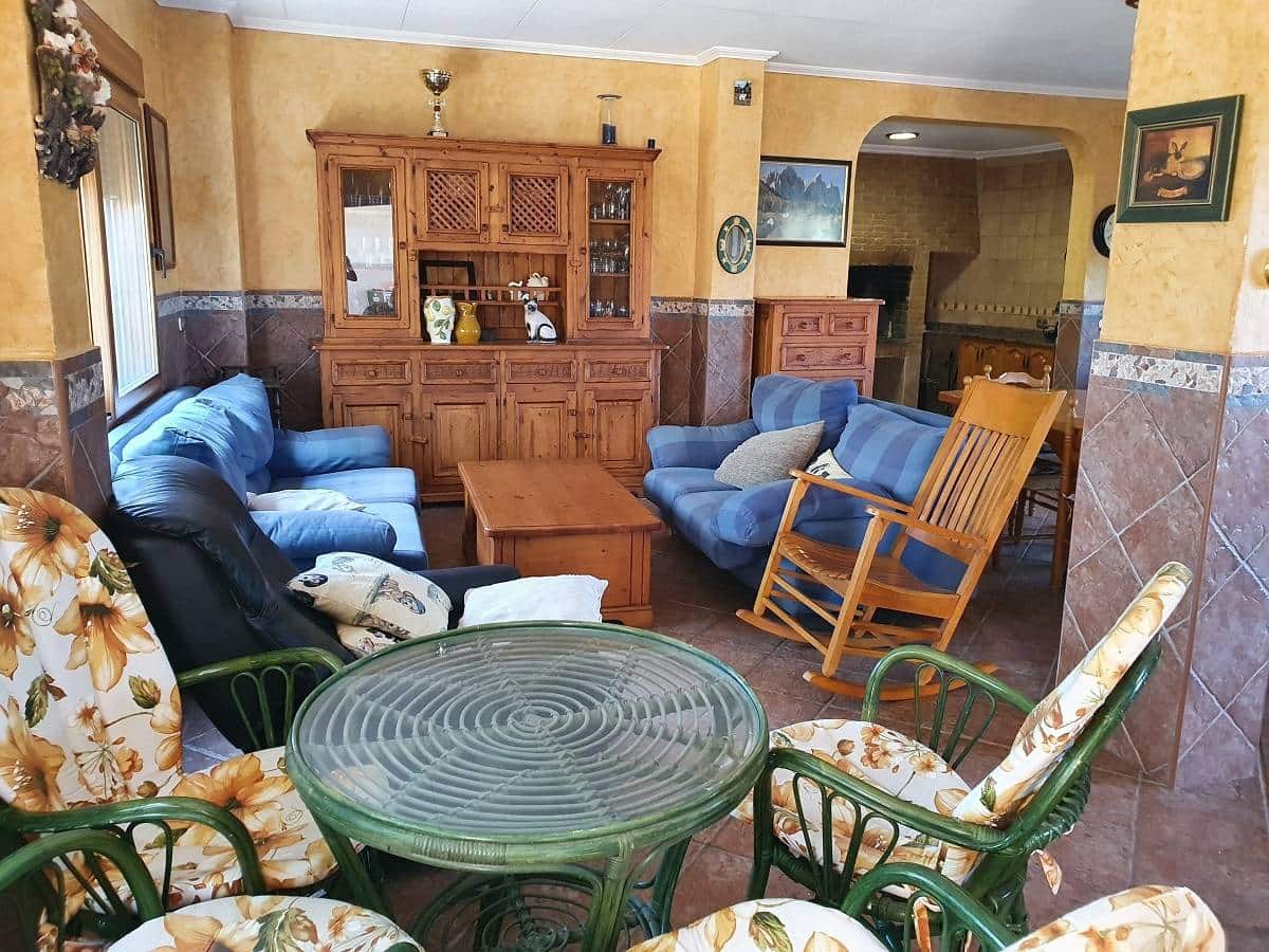 6 soveværelse Villa til salg i Torrevieja med swimmingpool - € 690.000 (Ref: 8207391)