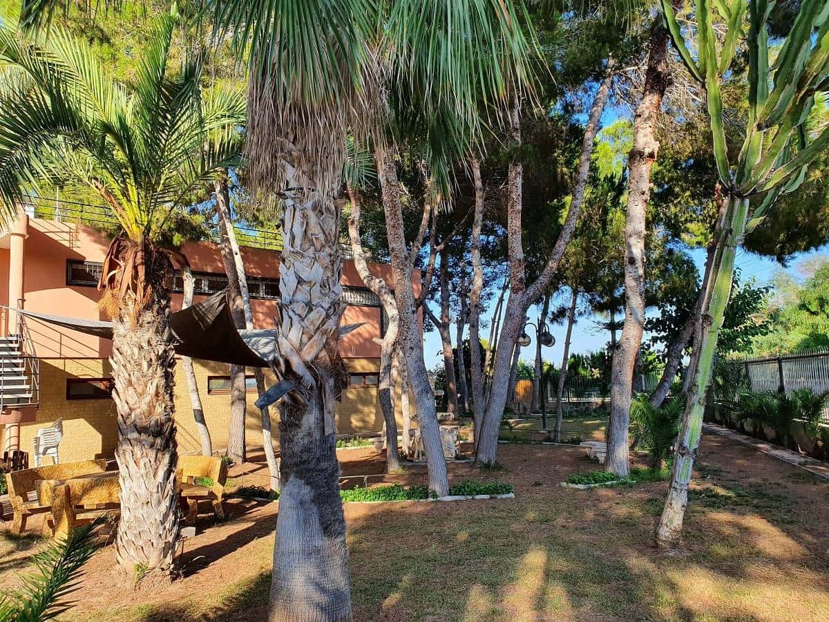 6 soveværelse Villa til salg i Torrevieja med swimmingpool - € 690.000 (Ref: 8207391)