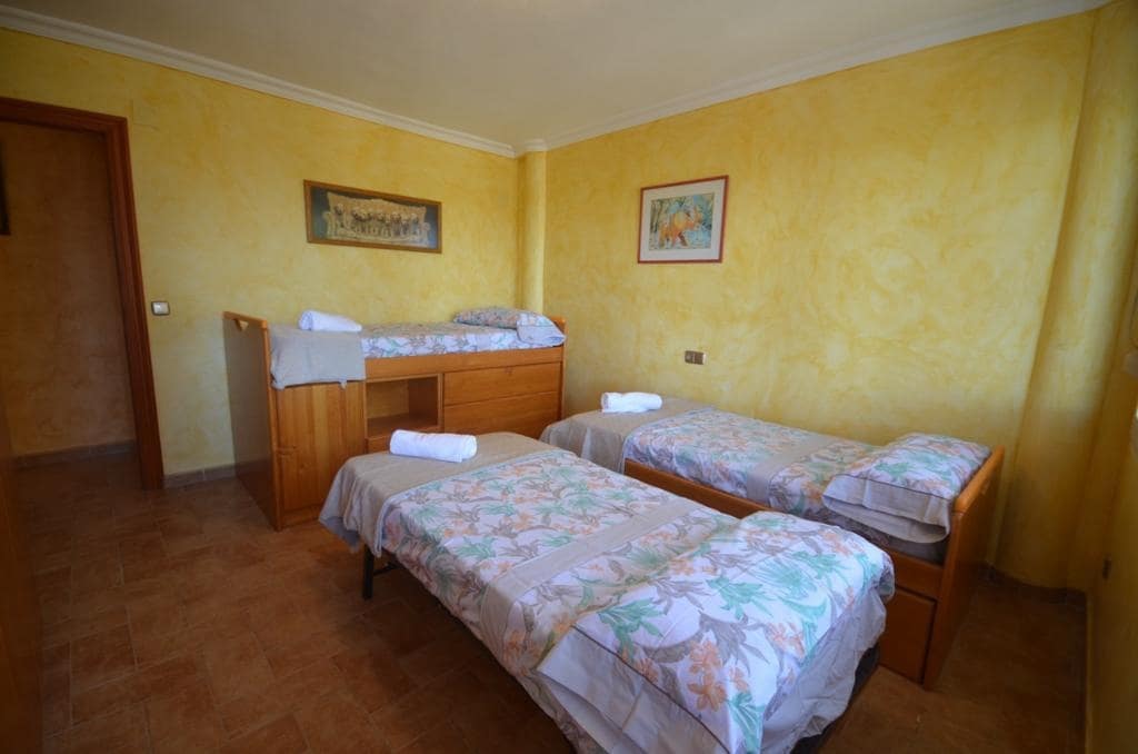 6 soveværelse Villa til salg i Torrevieja med swimmingpool - € 690.000 (Ref: 8207391)