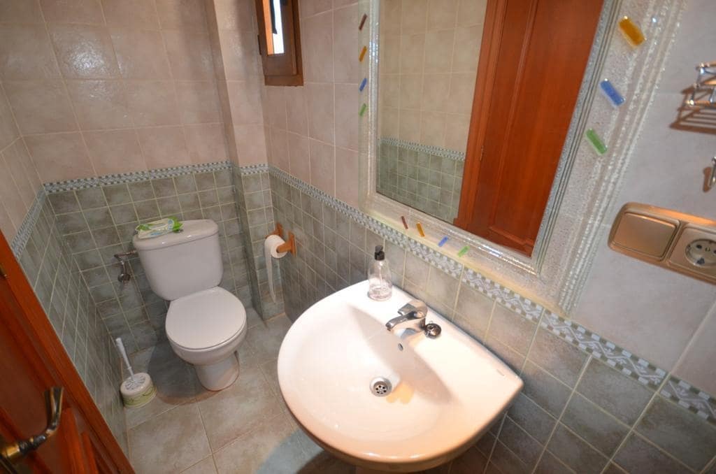 6 soveværelse Villa til salg i Torrevieja med swimmingpool - € 690.000 (Ref: 8207391)