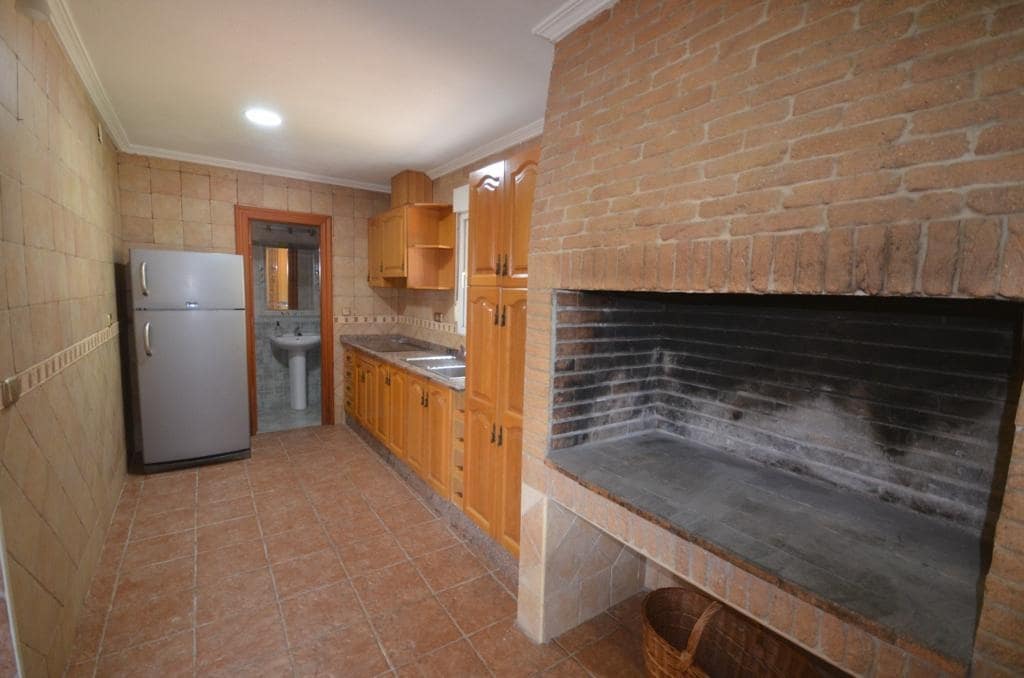 6 soveværelse Villa til salg i Torrevieja med swimmingpool - € 690.000 (Ref: 8207391)