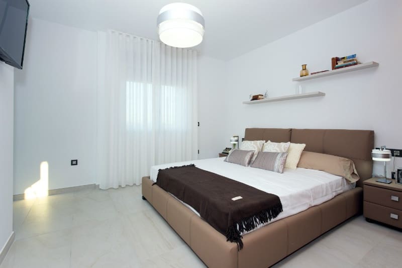 3 soveværelse Villa til salg i Guardamar del Segura med swimmingpool garage - € 399.000 (Ref: 8207405)