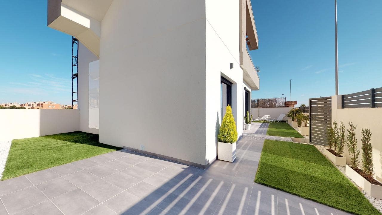 3 soverom Villa til salgs i Los Montesinos med svømmebasseng garasje - € 396 900 (Ref: 8207426)