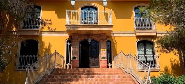 6 soveværelse Finca/Landehus til salg i Rojales med swimmingpool - € 995.000 (Ref: 8207427)