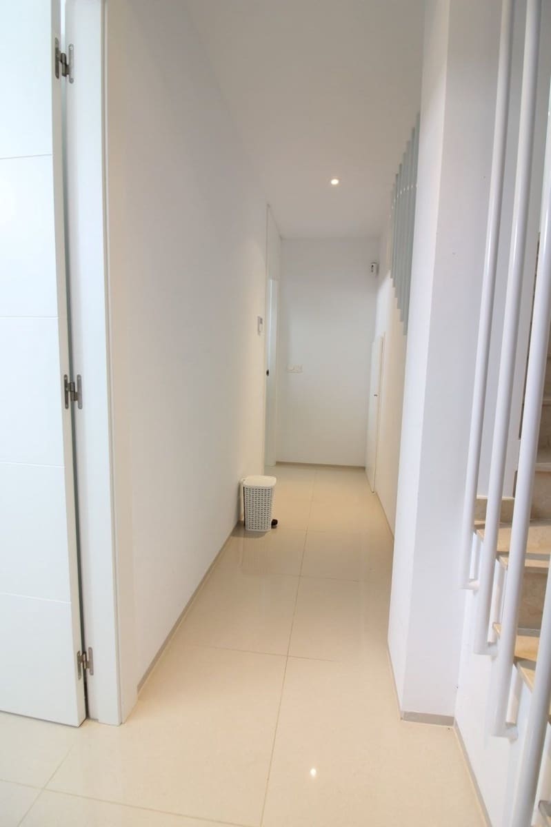 4 soveværelse Bungalow til salg i Rojales med swimmingpool garage - € 390.000 (Ref: 8207443)