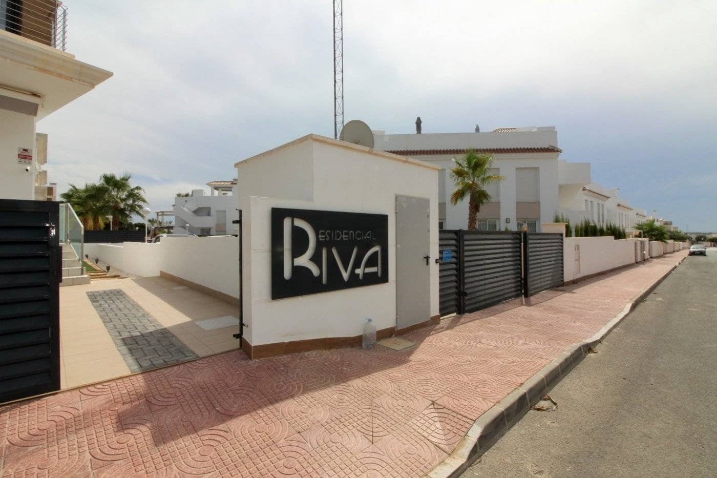 4 soveværelse Bungalow til salg i Rojales med swimmingpool garage - € 390.000 (Ref: 8207443)