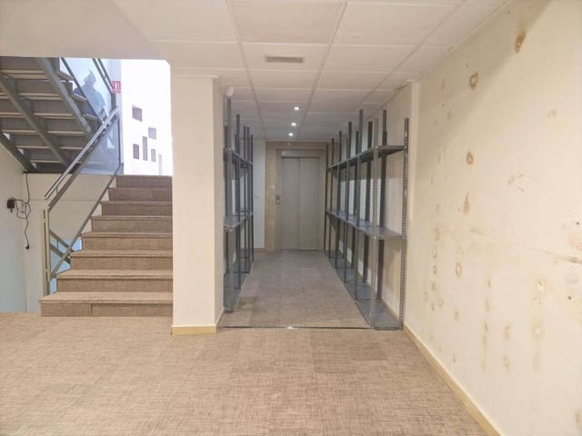 Comercial para venda em Guardamar del Segura - 275 000 € (Ref: 8207450)