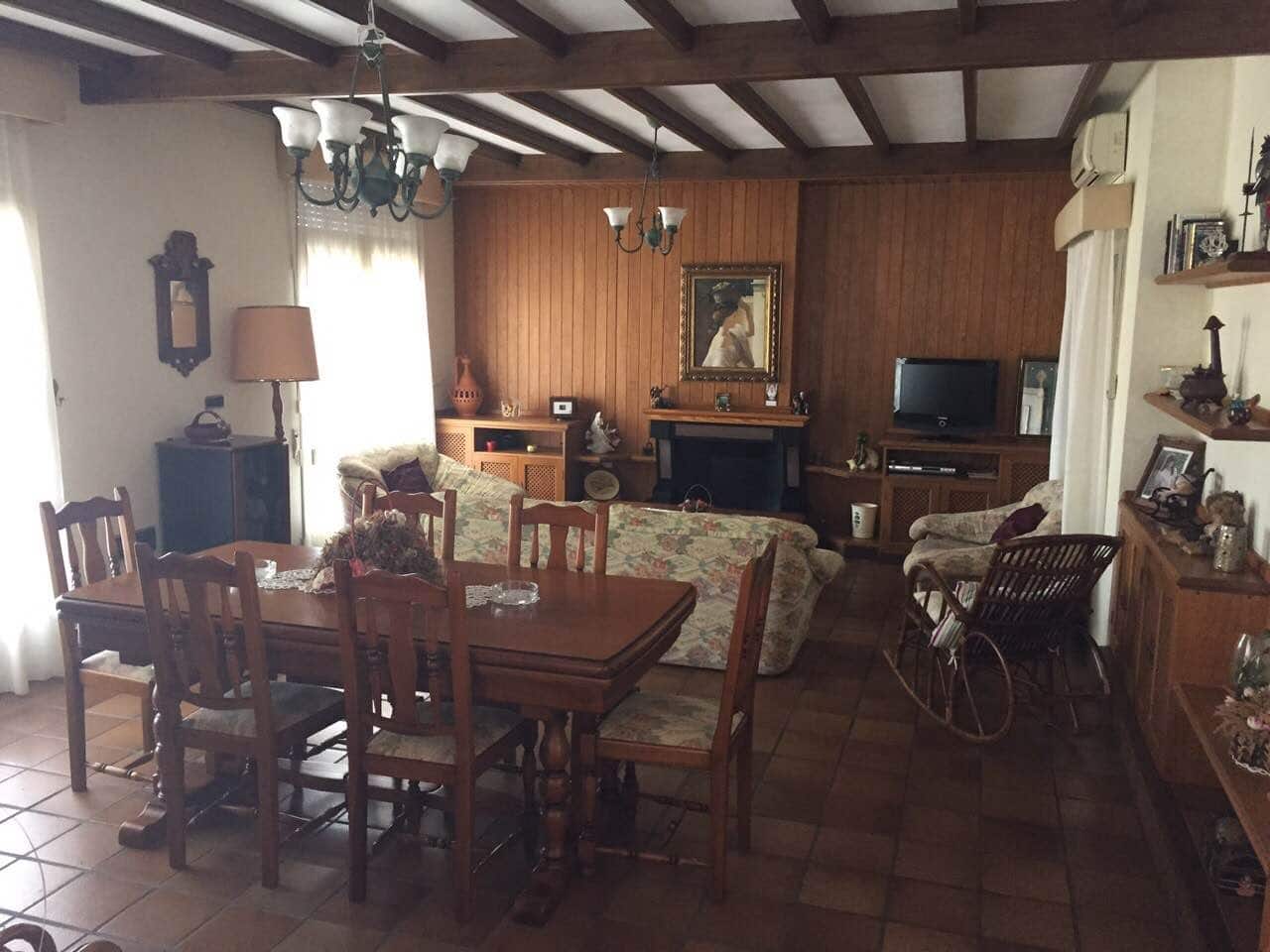 5 slaapkamer Villa te koop in Orihuela met zwembad - € 1.000.000 (Ref: 8207464)